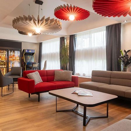 Ibis Lyon Est Bron Hotel Kültér fotó