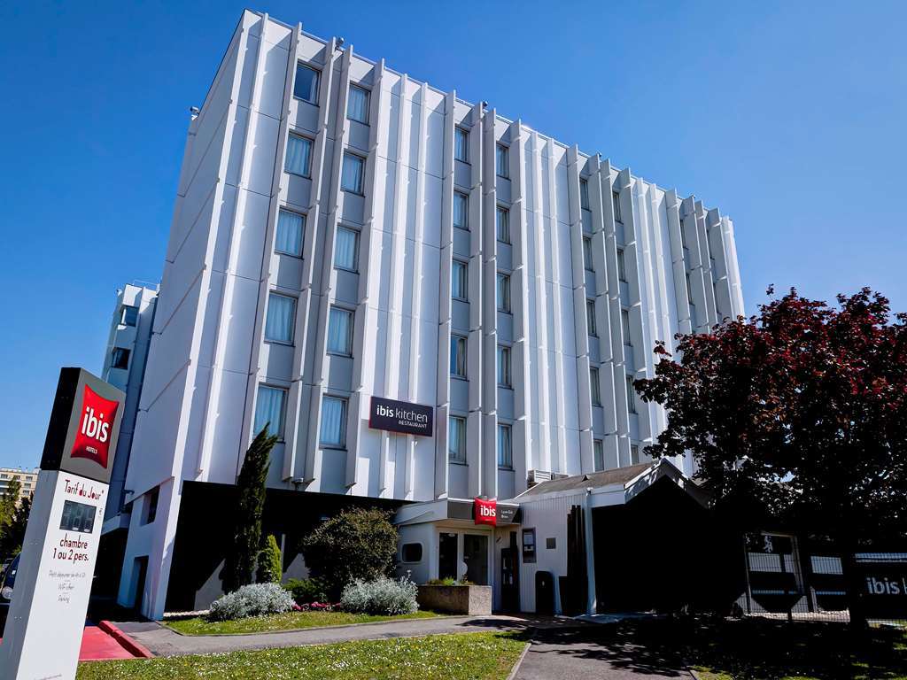 Ibis Lyon Est Bron Hotel Felszereltség fotó