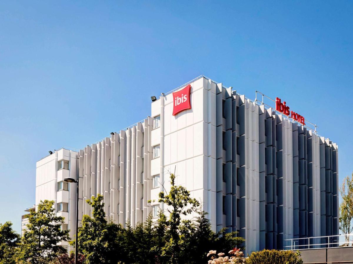 Ibis Lyon Est Bron Hotel Kültér fotó